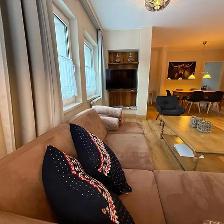 Haus Burgman - Amade *